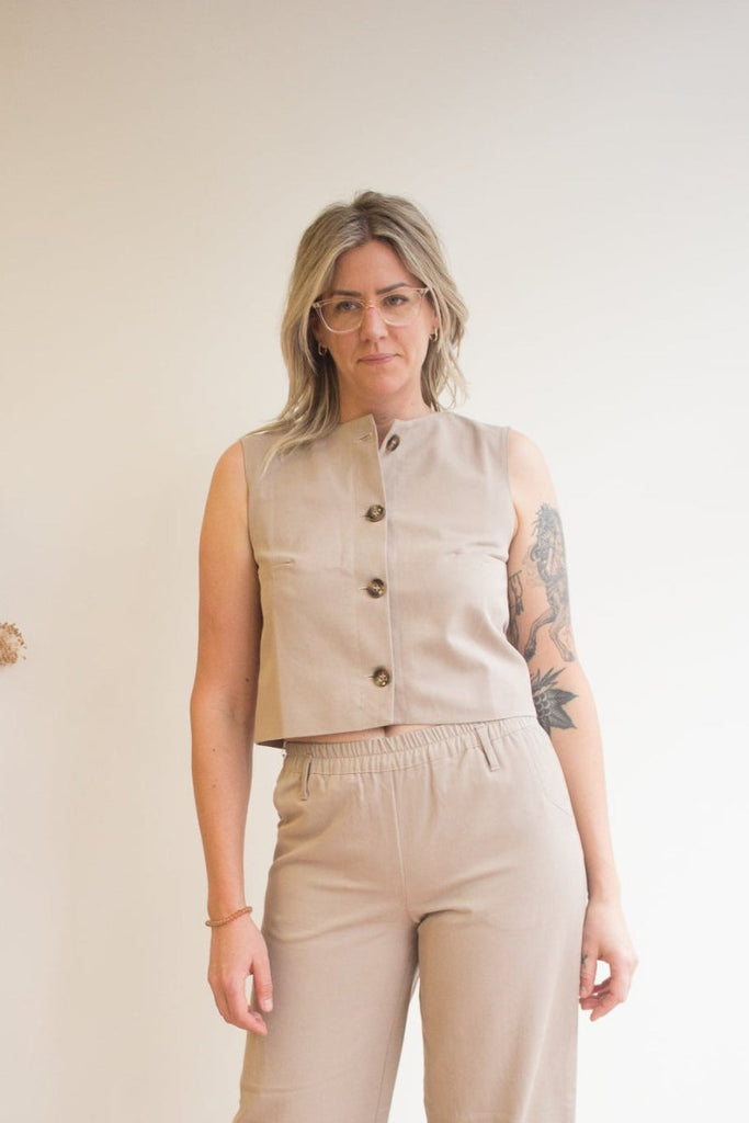 Valerie C. Sleeveless Jacket (Beige) - Victoire BoutiqueValerie CShirts & Tops Ottawa Boutique Shopping Clothing