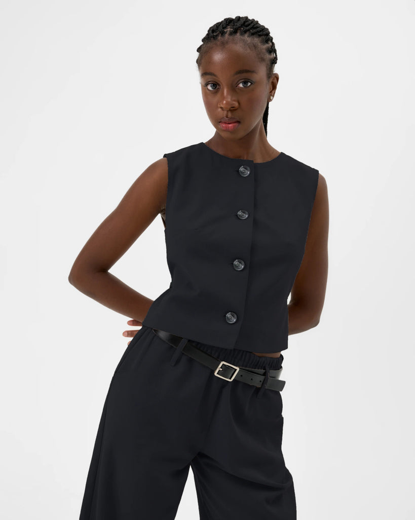 Valerie C. Sleeveless Jacket (Dark Navy) - Victoire BoutiqueValerie CShirts & Tops Ottawa Boutique Shopping Clothing