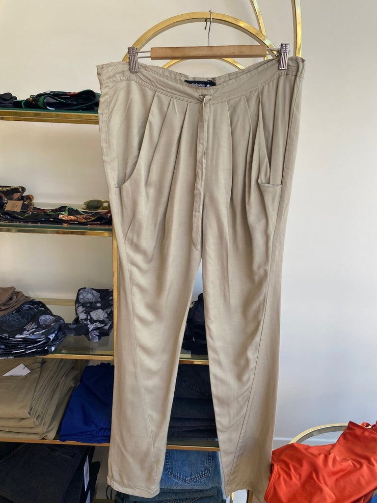 Valerie Dumaine Archive - Pants - Victoire BoutiqueValerie DumainePants Ottawa Boutique Shopping Clothing