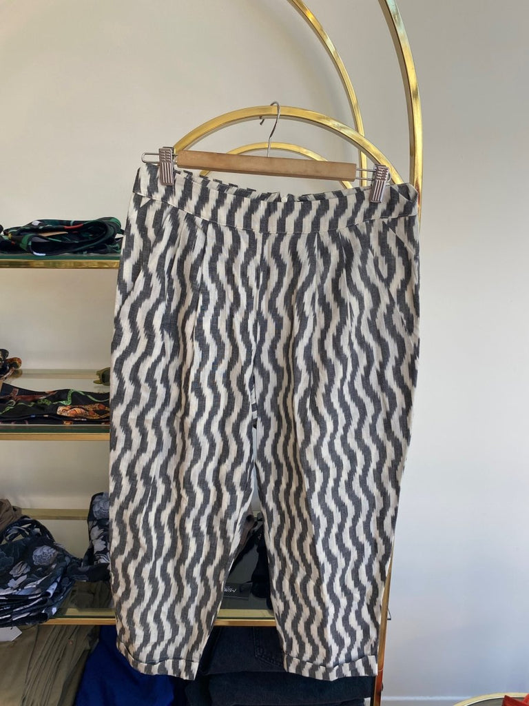 Valerie Dumaine Archive - Pants - Victoire BoutiqueValerie DumainePants Ottawa Boutique Shopping Clothing