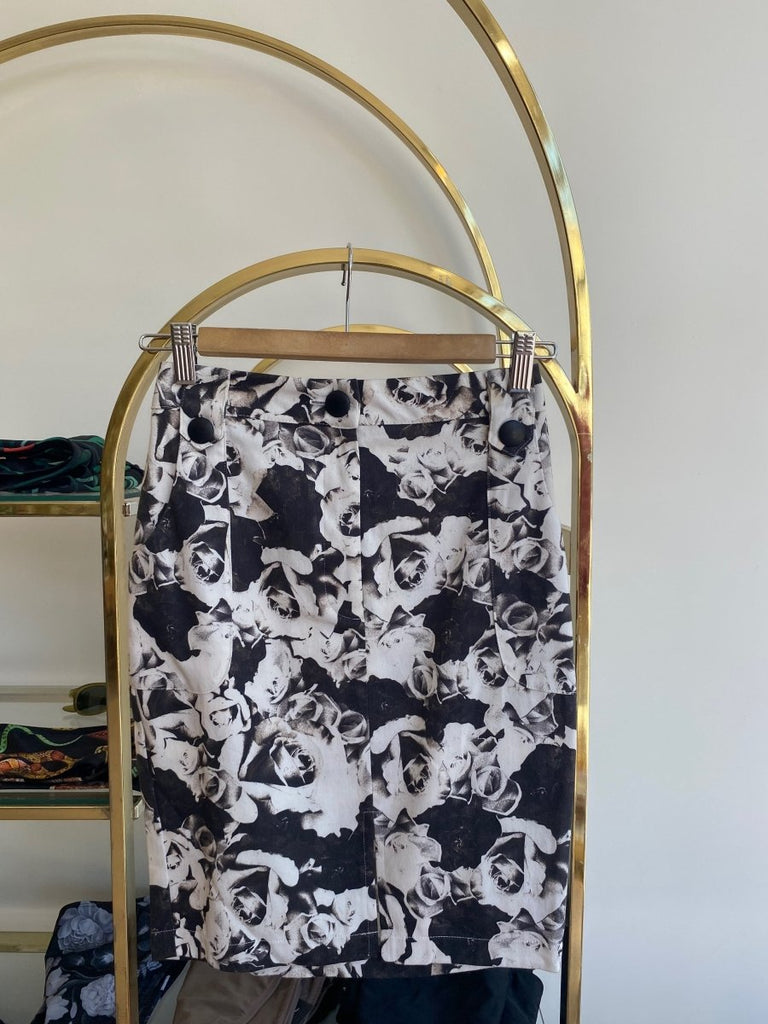 Valerie Dumaine Archive - Skirt - Victoire BoutiqueValerie DumaineSkirts Ottawa Boutique Shopping Clothing