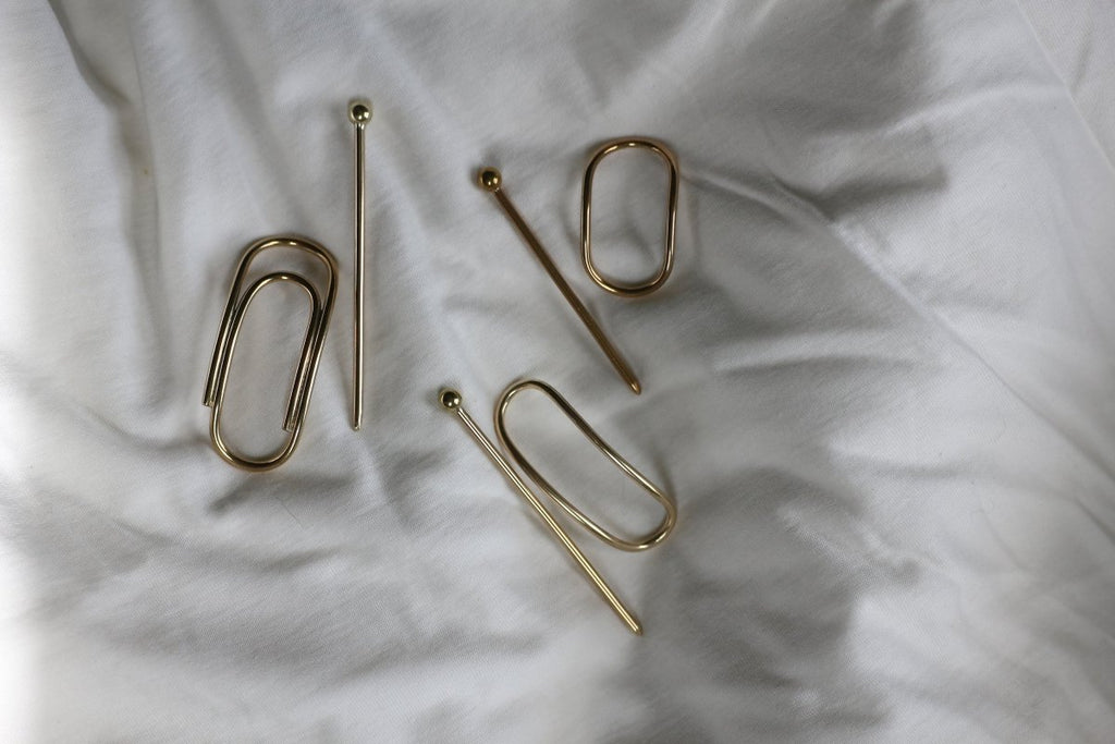 Vanderzee Slim Hairpin - Sphere Bauble (Brass) - Victoire BoutiqueVanderzeeHair Accessories Ottawa Boutique Shopping Clothing