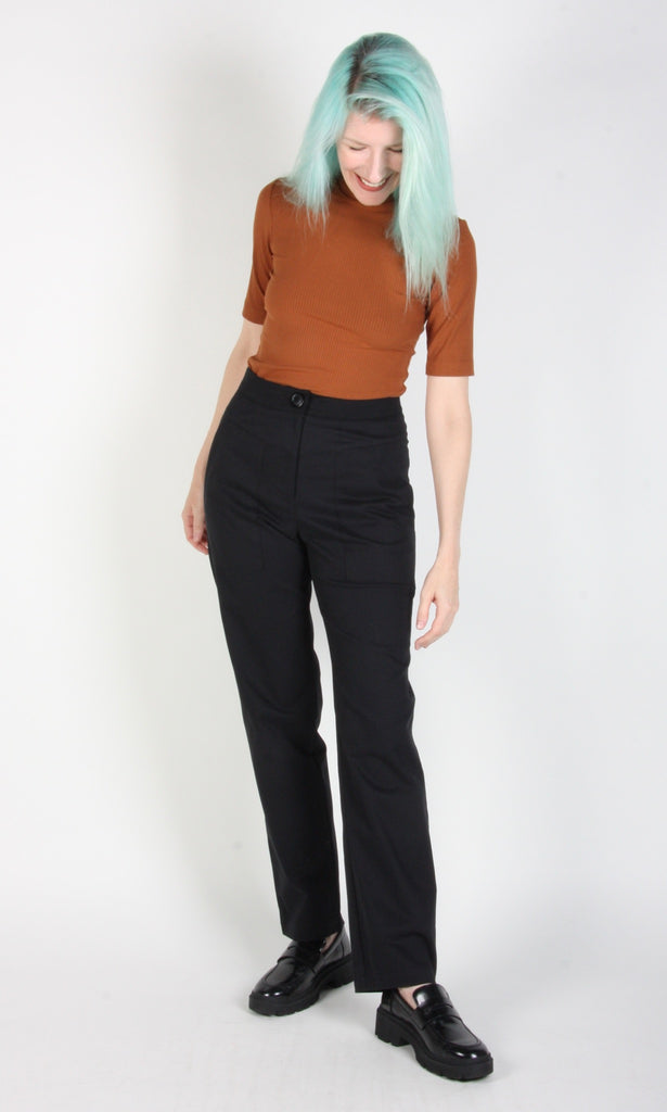 Birds Of North America Clothing Toronto Oxeye Pants. High Waisted Organic Cotton Twill Long Hem Workwear Pants. Ethically Made Eco Friendly Sustainable Slow Fashion. Free Shipping in Canada. Canadian Design Independent Designer. Woman Owned Brand Business. Best Boutique Clothing Fashion Canada. Victoire Boutique Ottawa.