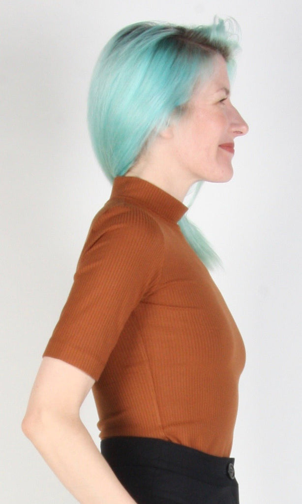 Birds Of North America Cutwater Top (Redwood) - Victoire BoutiqueBirds of North AmericaTops Ottawa Boutique Shopping Clothing