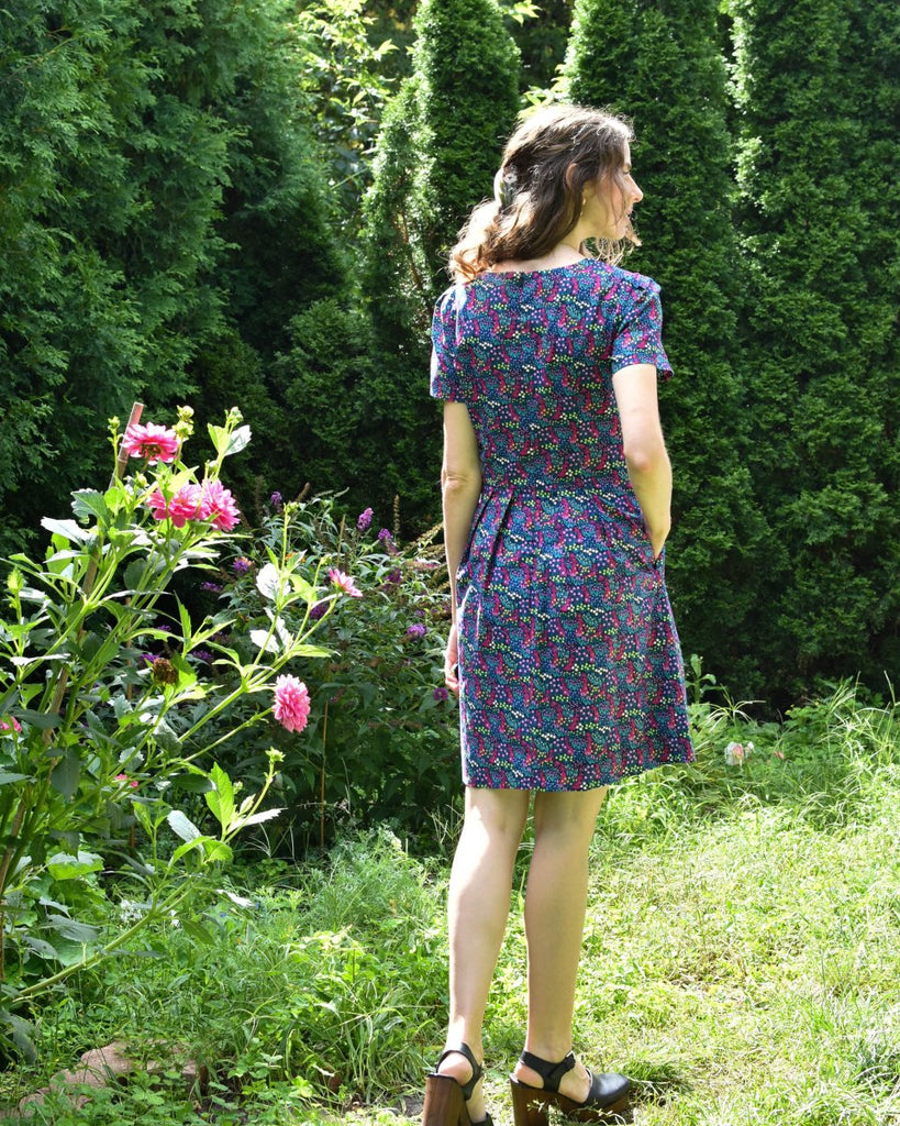Birds of North America Engoulevent Dress (Girl on a Swing) - Victoire BoutiqueBirds of North AmericaDresses Ottawa Boutique Shopping Clothing