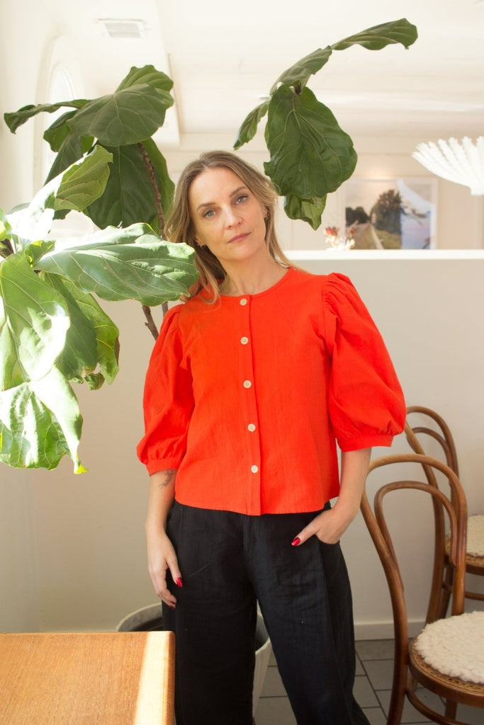 Birds of North America Serin Blouse (Blood Orange) - Victoire BoutiqueBirds of North AmericaTops Ottawa Boutique Shopping Clothing