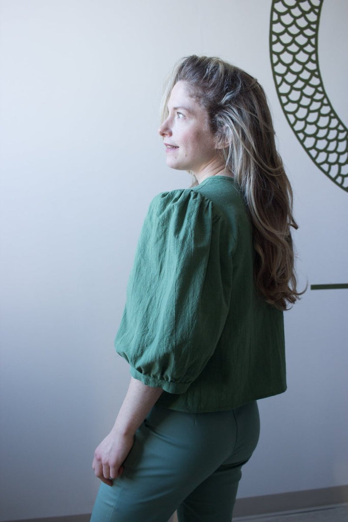 Birds of North America Serin Blouse (Sage) - Victoire BoutiqueBirds of North AmericaTops Ottawa Boutique Shopping Clothing