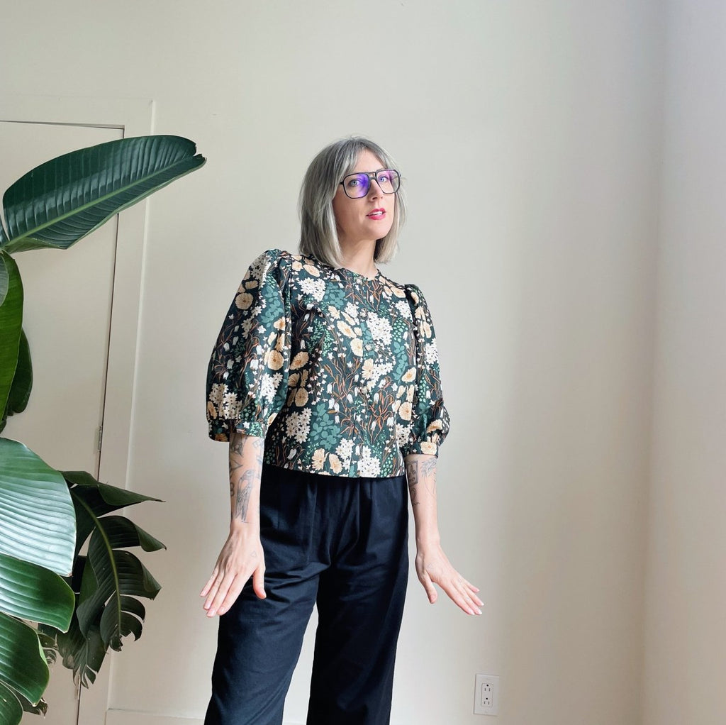 Birds of North America Serin Top (Bellflower) - Victoire BoutiqueBirds of North AmericaTops Ottawa Boutique Shopping Clothing