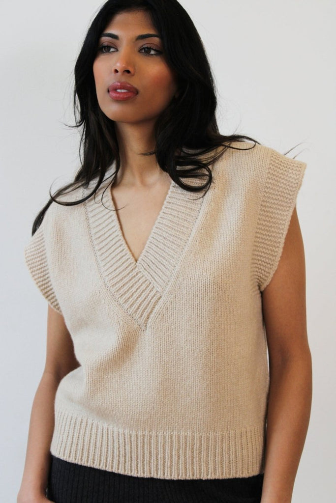 Carolyn Ferreira Revy Sweater Vest (Cream) - Victoire BoutiqueCarolyn FerreriraTops Ottawa Boutique Shopping Clothing
