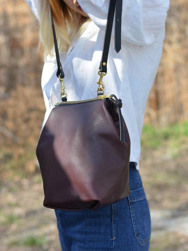 7-eleven moomin bag, Women's Fashion, Bags & Wallets, Cross-body Bags on  Carousell