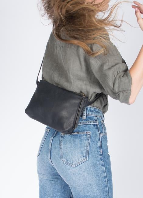 Eleven Thirty Amada Fanny Pack (Black) - Victoire BoutiqueEleven ThirtyBags Ottawa Boutique Shopping Clothing