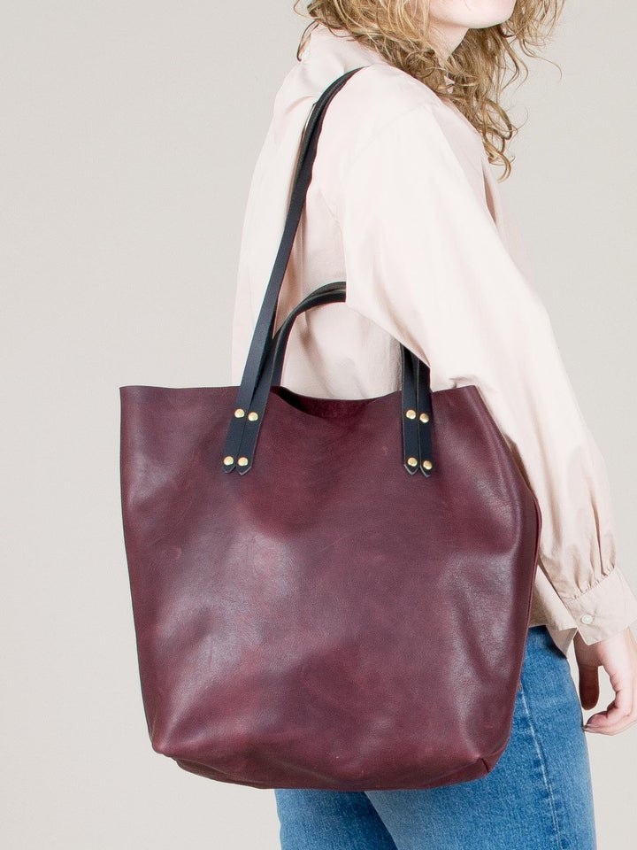 Eleven Thirty Romy Tote (Bordeaux) - Victoire BoutiqueEleven ThirtyBags Ottawa Boutique Shopping Clothing