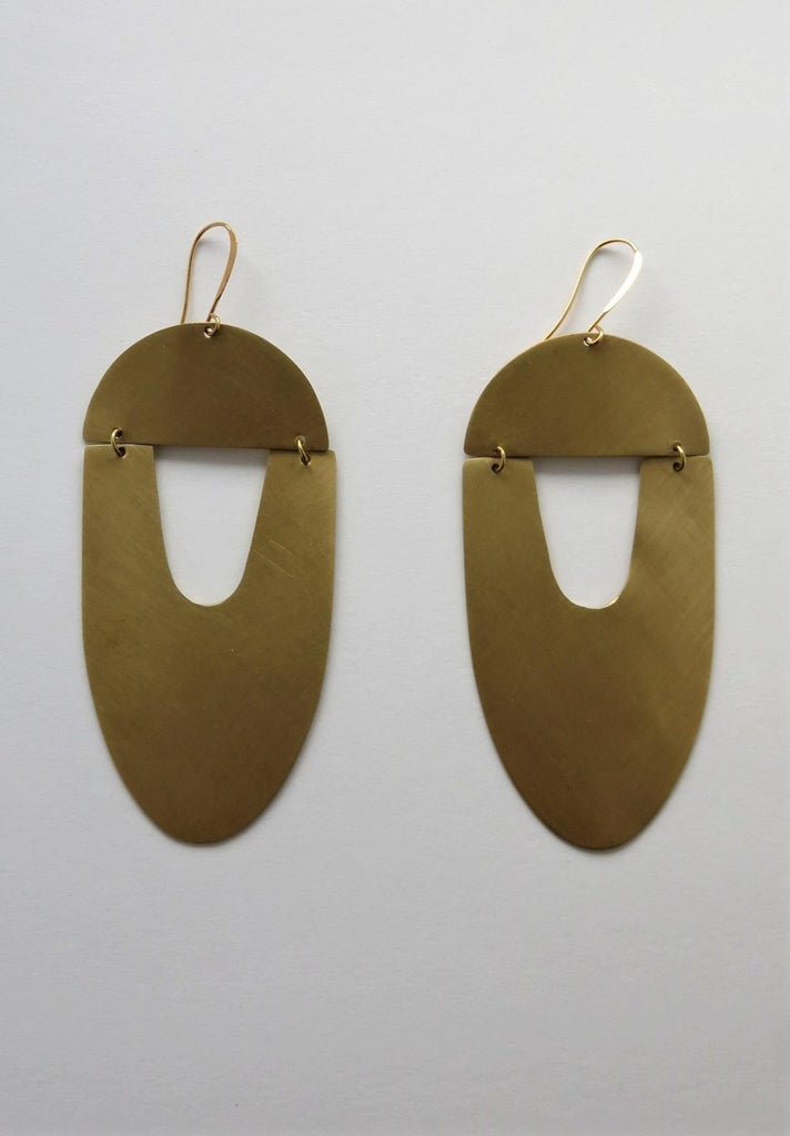 Enarmoured Acorn Shield (Smooth Brass) - Victoire BoutiqueEnarmouredEarrings Ottawa Boutique Shopping Clothing
