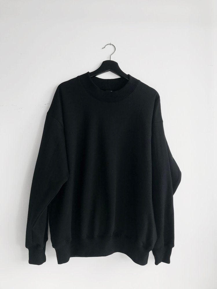 Esser Unisex Sweatshirt (Black) - Victoire BoutiqueEsserTops Ottawa Boutique Shopping Clothing
