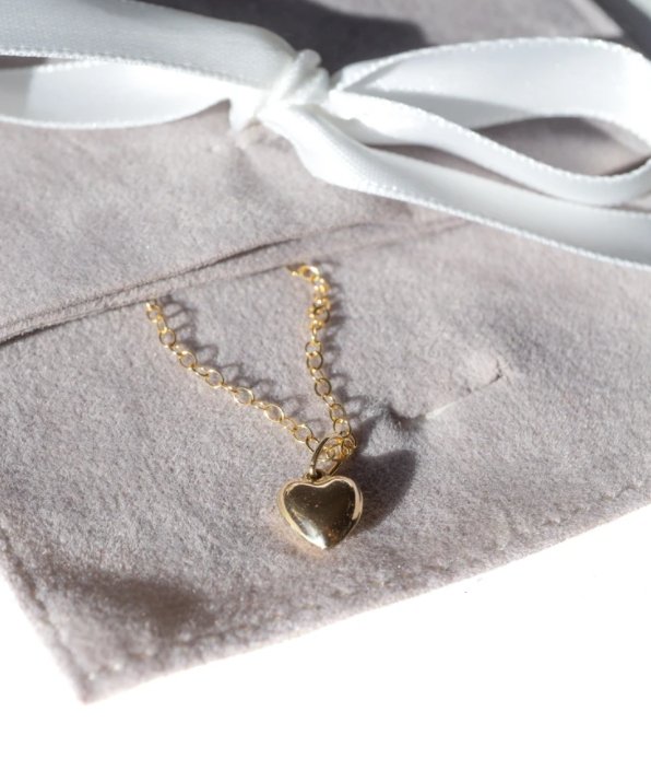 FAIR Jewelry L'Amour Necklace (Silver) - Victoire BoutiqueFAIR JewelryNecklaces Ottawa Boutique Shopping Clothing