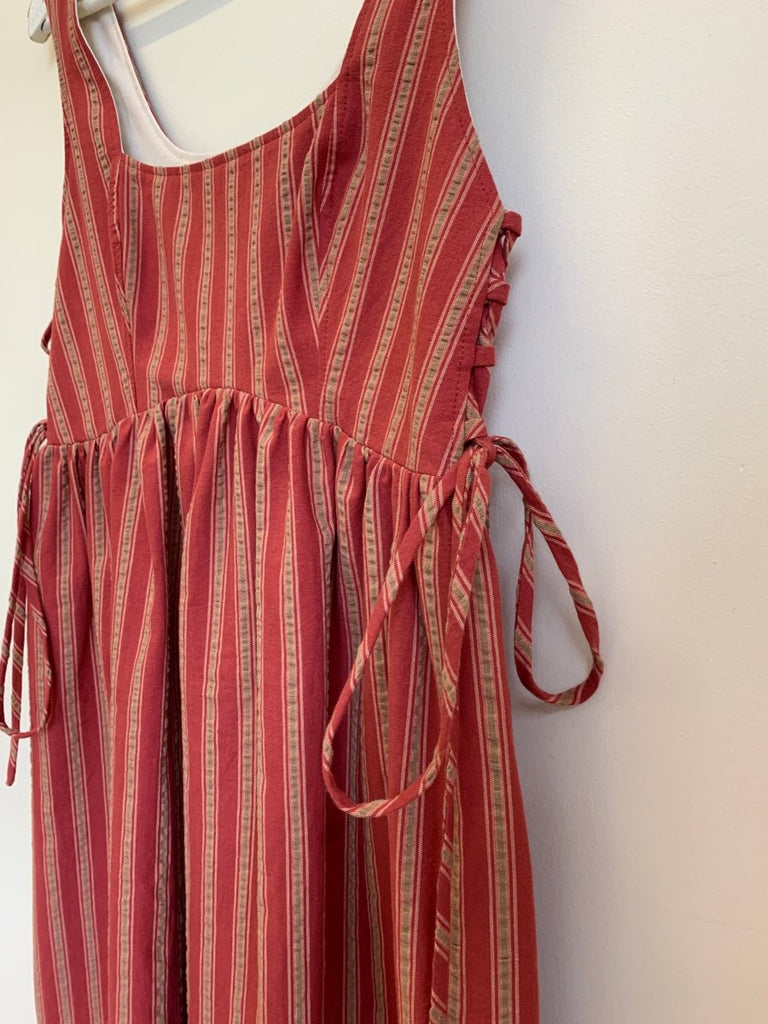 Fortiv Tulip Dress (Auburn Stripe) - Victoire BoutiqueFortivDresses Ottawa Boutique Shopping Clothing