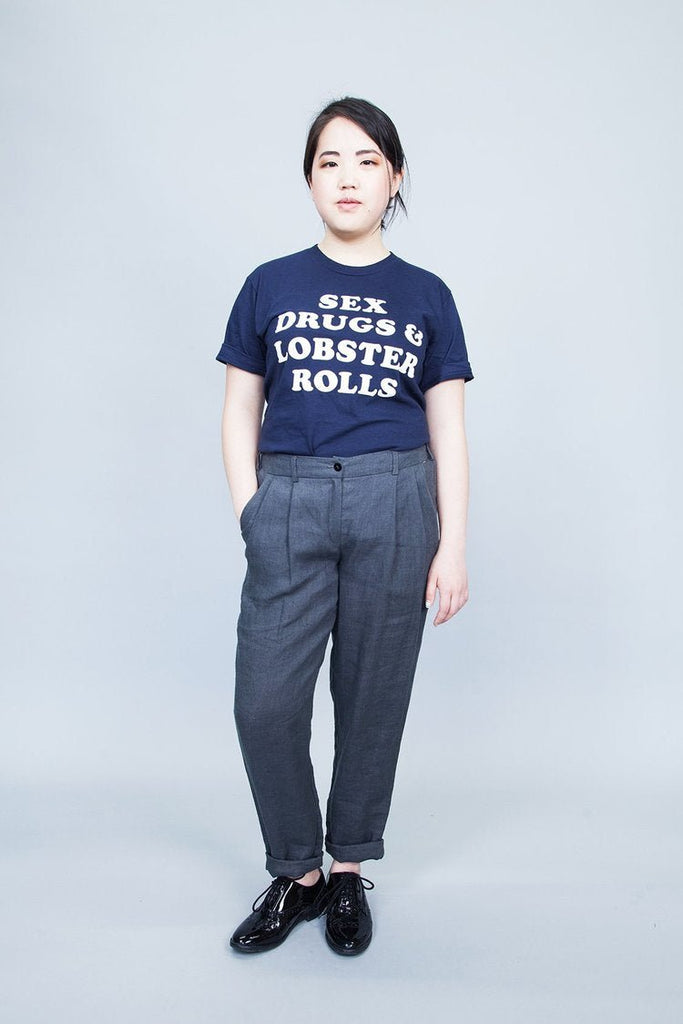 Girl From Away Lobster Rolls Tee (Navy) - Victoire BoutiqueGirl From Awaytshirt Ottawa Boutique Shopping Clothing