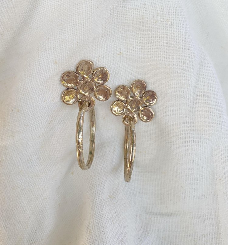 Hawkly Blossom Earrings (Silver or Bronze) - Victoire BoutiqueHawklyEarrings Ottawa Boutique Shopping Clothing