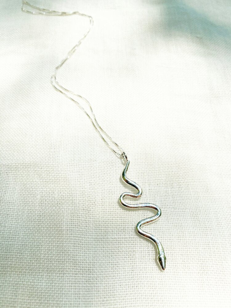 Hawkly Emerge Necklace (Bronze or Silver) - Victoire BoutiqueHawklyNecklaces Ottawa Boutique Shopping Clothing