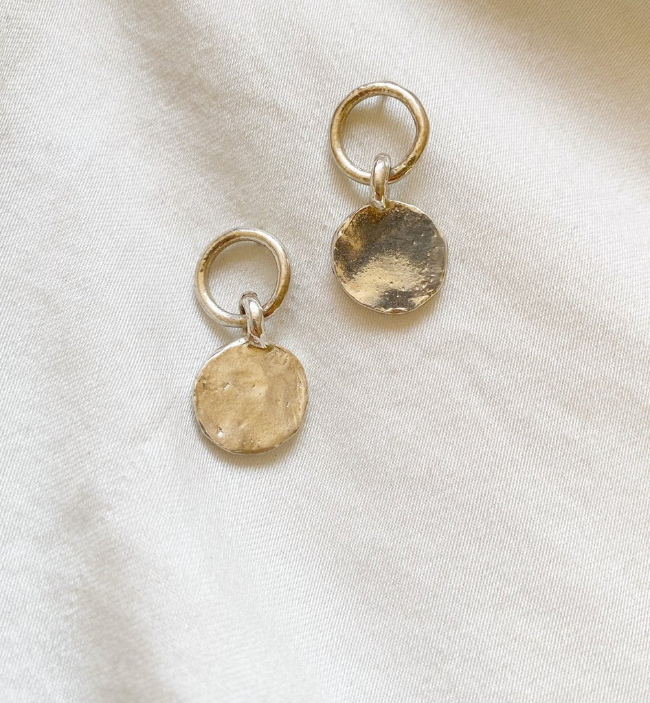 Hawkly Medallion Earrings (Bronze or Silver) - Victoire BoutiqueHawklyEarrings Ottawa Boutique Shopping Clothing