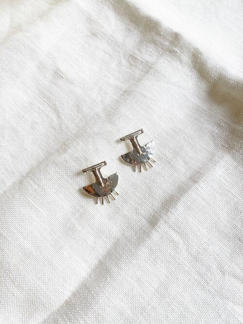 Hawkly Shield Earrings (Silver or Bronze) - Victoire BoutiqueHawklyEarrings Ottawa Boutique Shopping Clothing