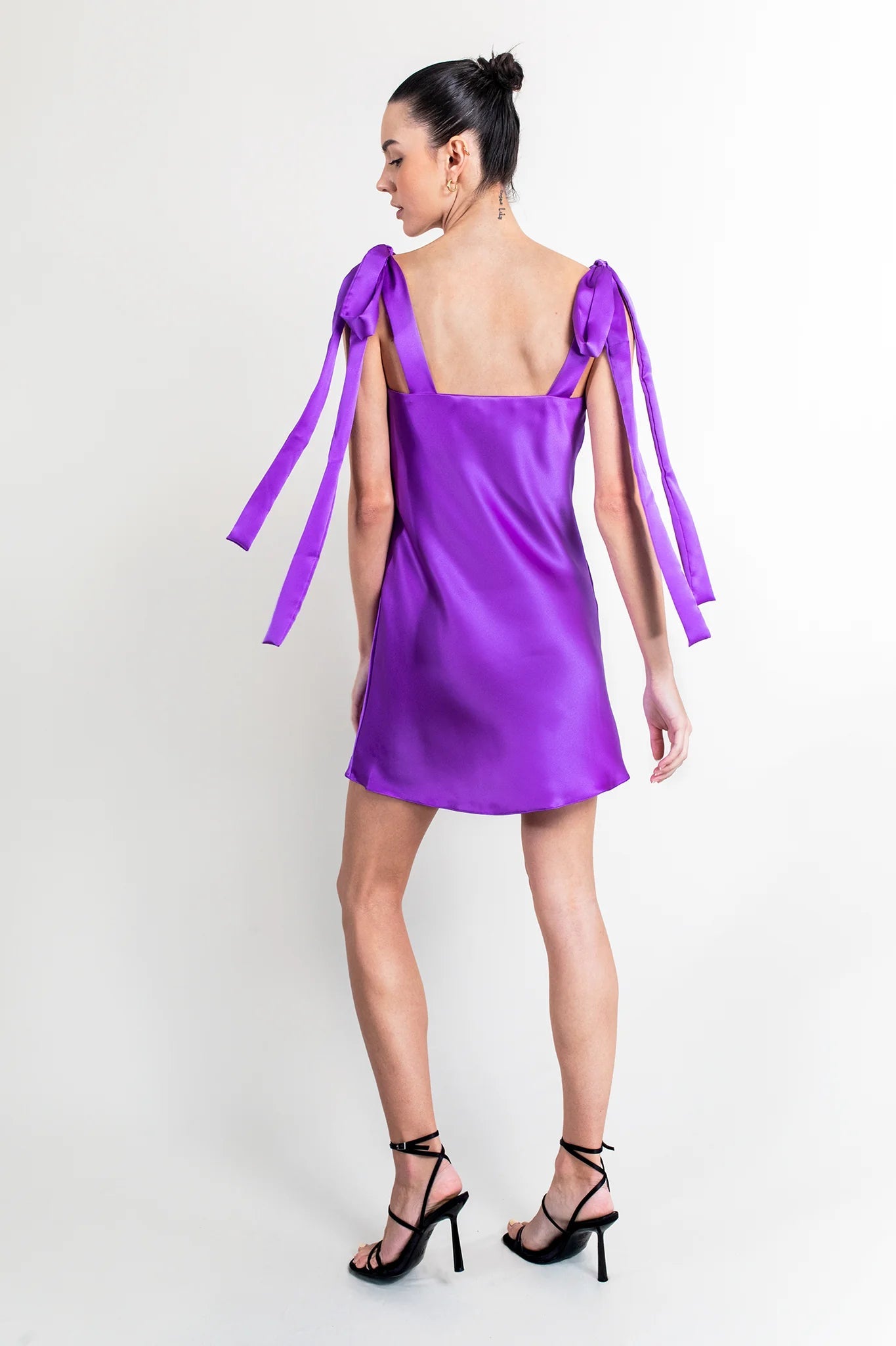 Fiona Mini Satin Dress – Steps New York