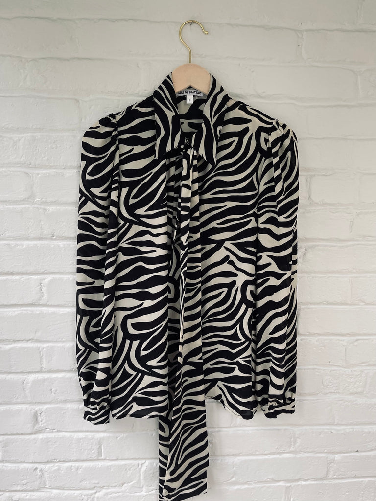 Lele de Baltzac Zoe Top (Black and White Zebra) - Victoire BoutiqueLele de BaltzacTops Ottawa Boutique Shopping Clothing