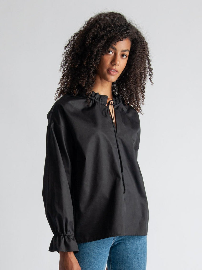 Lepidoptere Camilla Top (Black) - Victoire BoutiqueLepidoptereTops Ottawa Boutique Shopping Clothing