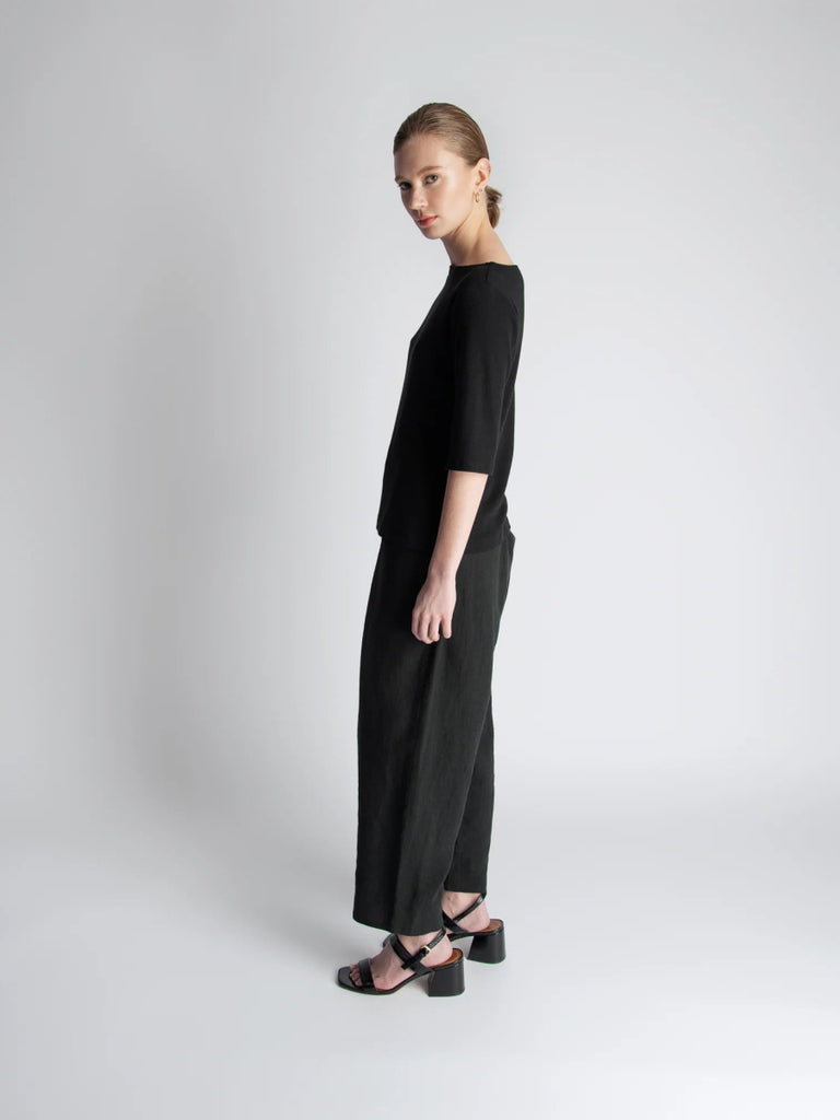Lepidoptere Delal Top (Black) - Victoire BoutiqueLepidoptereTops Ottawa Boutique Shopping Clothing