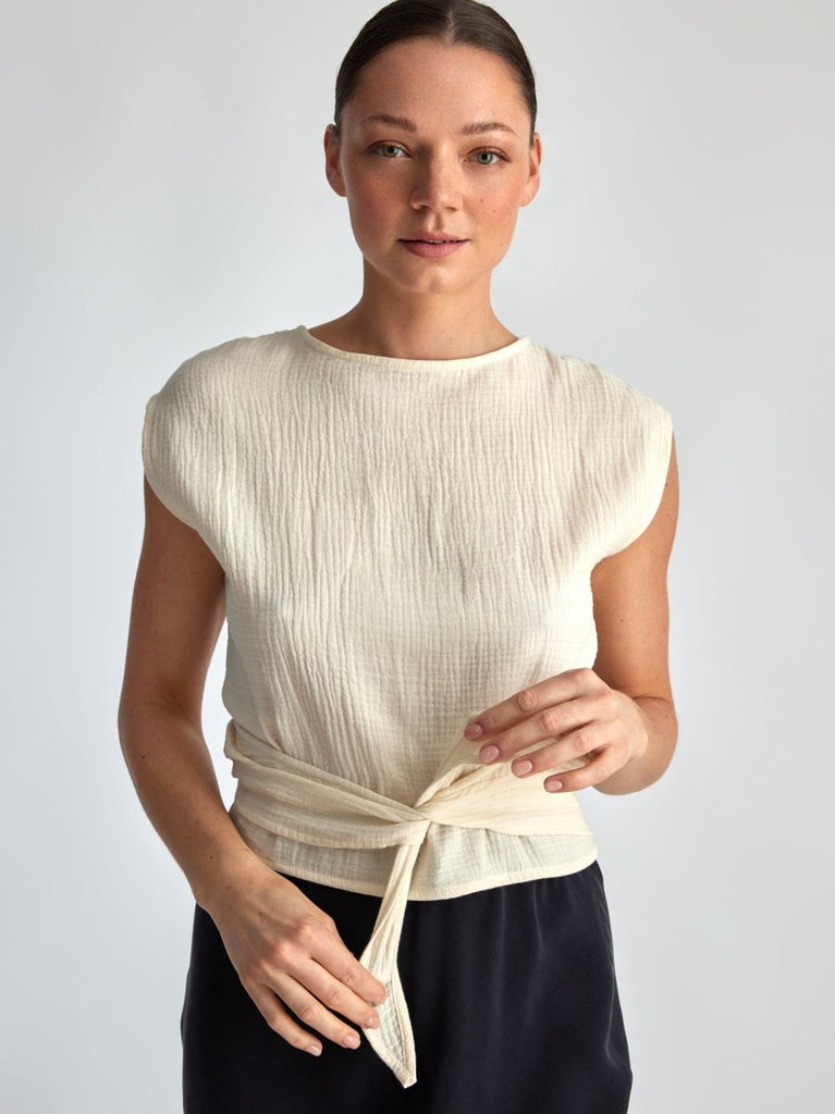 Lepidoptere Eli Knotted Top (Ivory) - Victoire BoutiqueLepidoptereTops Ottawa Boutique Shopping Clothing