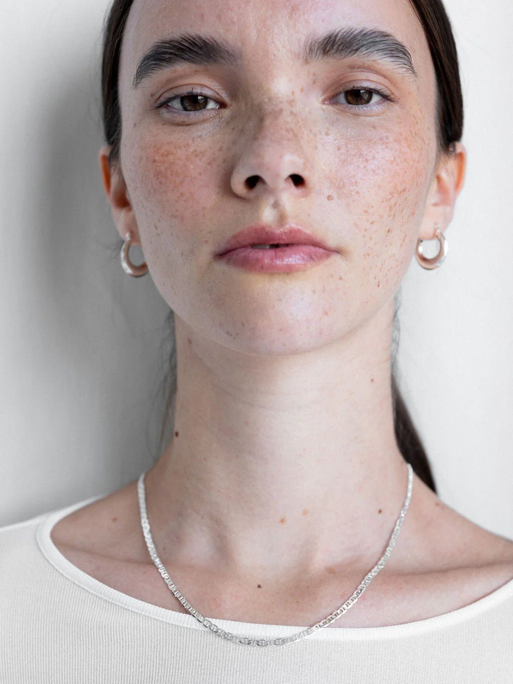 Lisbeth Hailey Hoops - Victoire BoutiqueLisbeth JewelryEarrings Ottawa Boutique Shopping Clothing