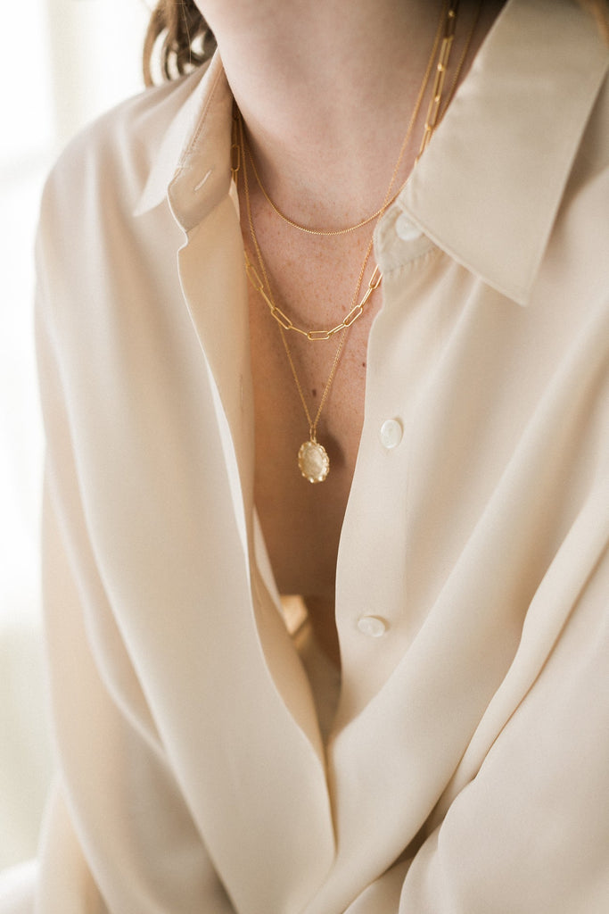 Lisbeth June Necklace (Gold) - Victoire BoutiqueLisbeth JewelryNecklaces Ottawa Boutique Shopping Clothing