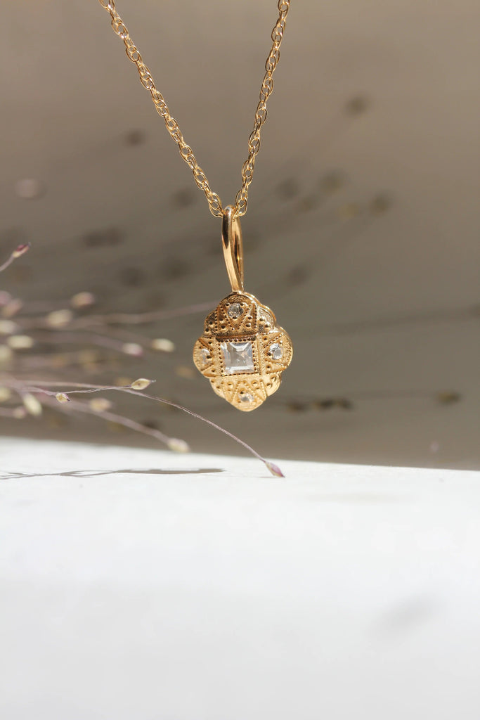 Little Gold Guinevere Necklace - Victoire BoutiqueLittle GoldNecklaces Ottawa Boutique Shopping Clothing