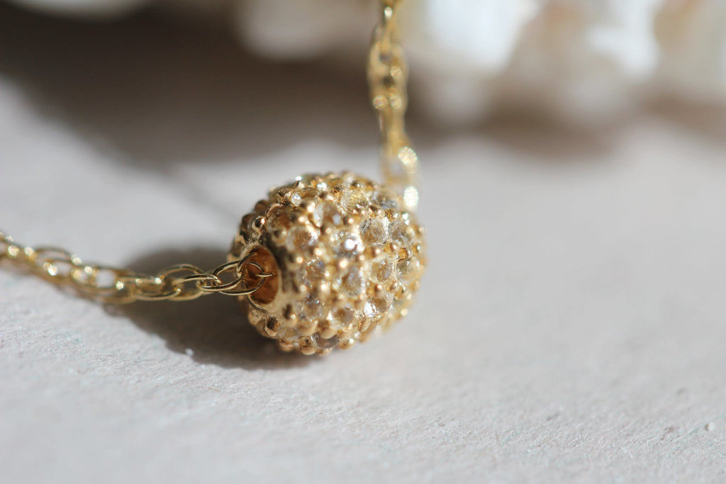 Little Gold Illuminate Necklace - Victoire BoutiqueLittle GoldNecklaces Ottawa Boutique Shopping Clothing