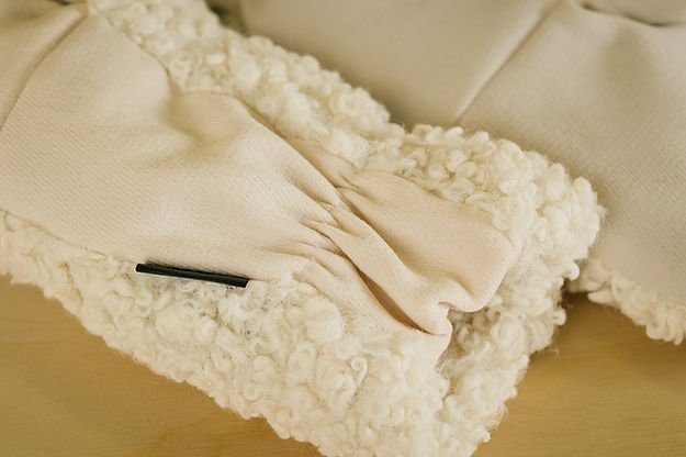 Mercedes Morin Sherpa Mittens (Ivory or Caramel) - Victoire BoutiqueMercedes MorinAccessories Ottawa Boutique Shopping Clothing