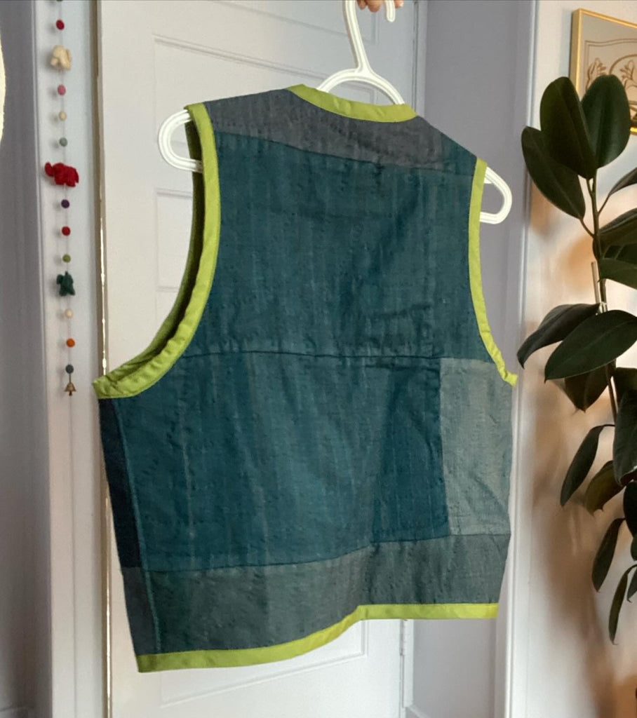 Middle Sister Co. Wool Antique Quilted Vest (Dark Blue and Green) - Victoire BoutiqueMiddle Sister Co.Outerwear Ottawa Boutique Shopping Clothing