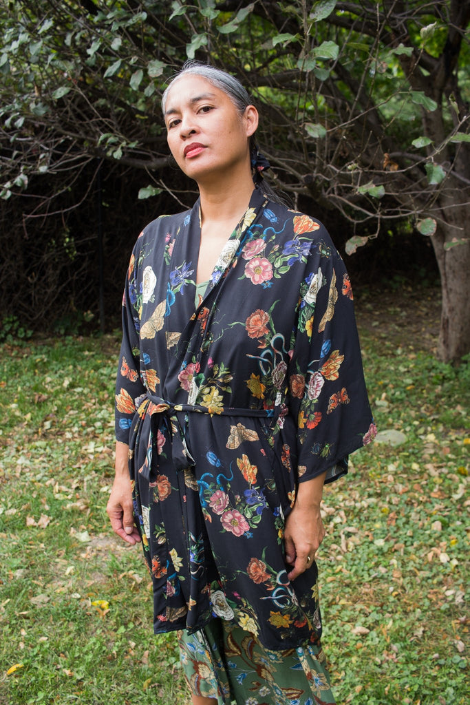 Onderbroeks Classic Robe (Black Snakes & Flowers) - Victoire BoutiqueOnderbroeksLingerie Ottawa Boutique Shopping Clothing