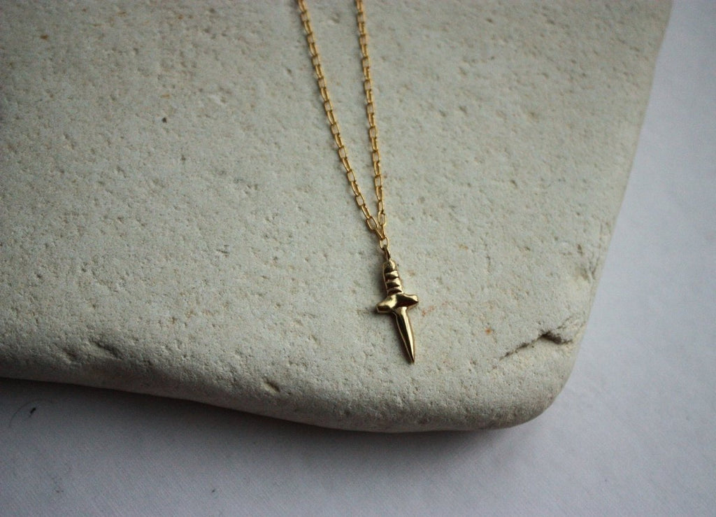 Rowe Dagger Necklace (Brass or Silver) - Victoire BoutiqueRoweNecklace Ottawa Boutique Shopping Clothing