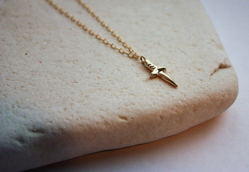 Rowe Dagger Necklace (Brass or Silver) - Victoire BoutiqueRoweNecklace Ottawa Boutique Shopping Clothing
