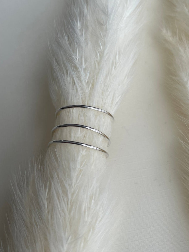 Second Aura Simple Stacker Ring (Silver) - Victoire BoutiqueSecond AuraEarrings Ottawa Boutique Shopping Clothing