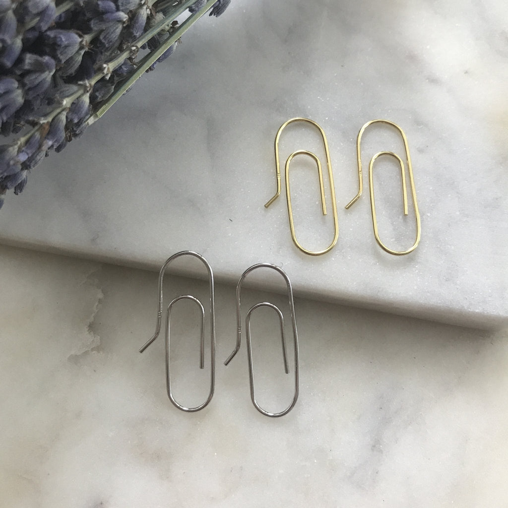 Second Aura Simplicity In The Paperclip Earrings (Silver or Gold) - Victoire BoutiqueSecond AuraEarrings Ottawa Boutique Shopping Clothing