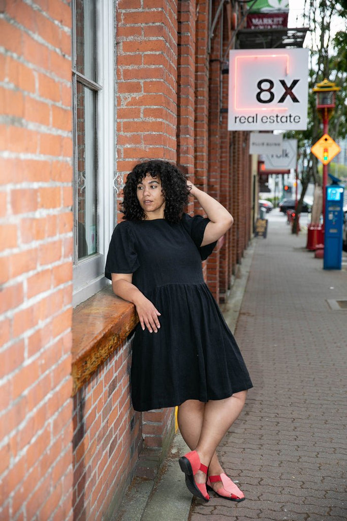 Shelter Mini Agnes Dress (Black Woven) - Victoire BoutiqueShelterDresses Ottawa Boutique Shopping Clothing